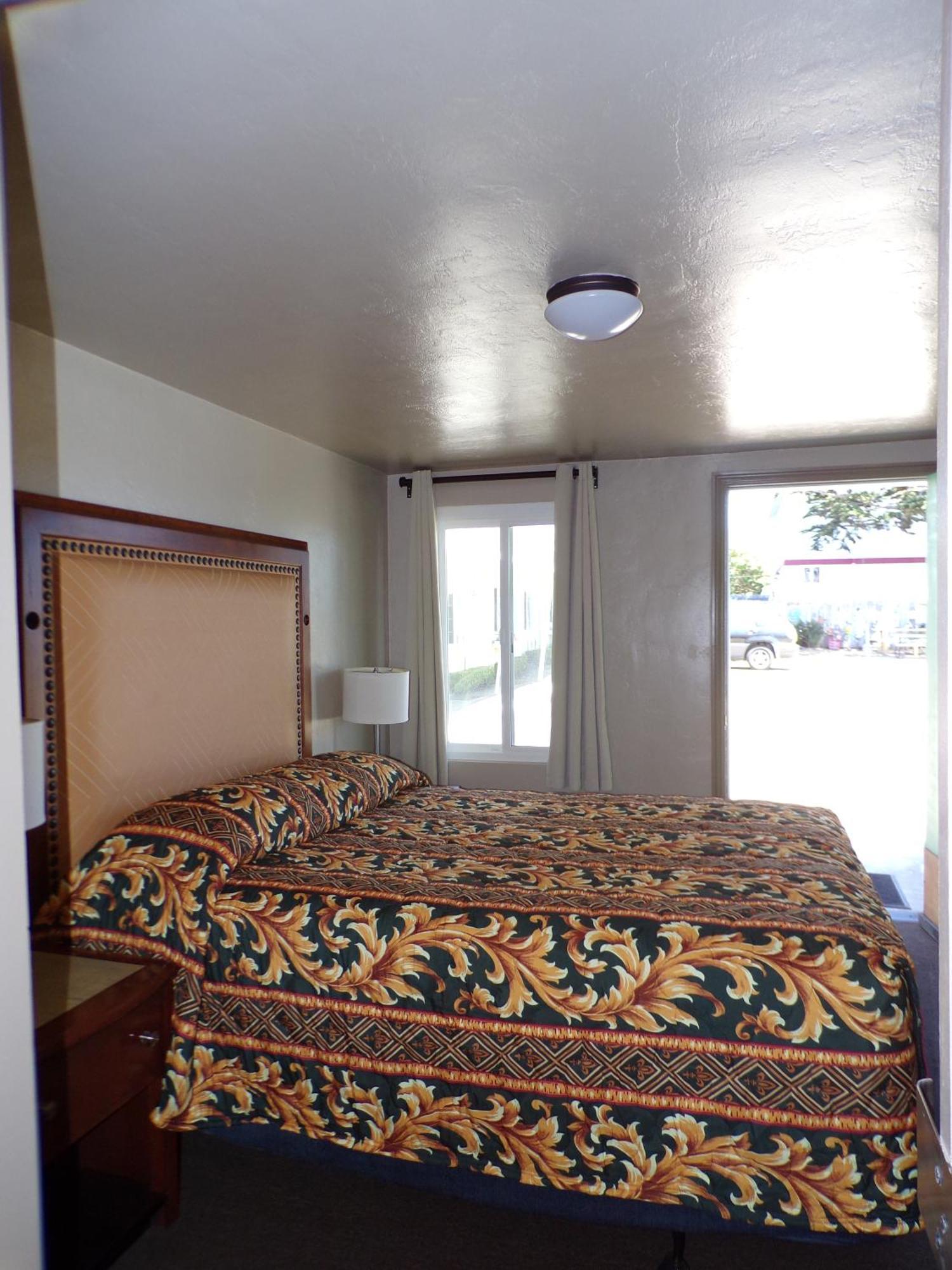 Cypress Tree Motel Cayucos Rom bilde